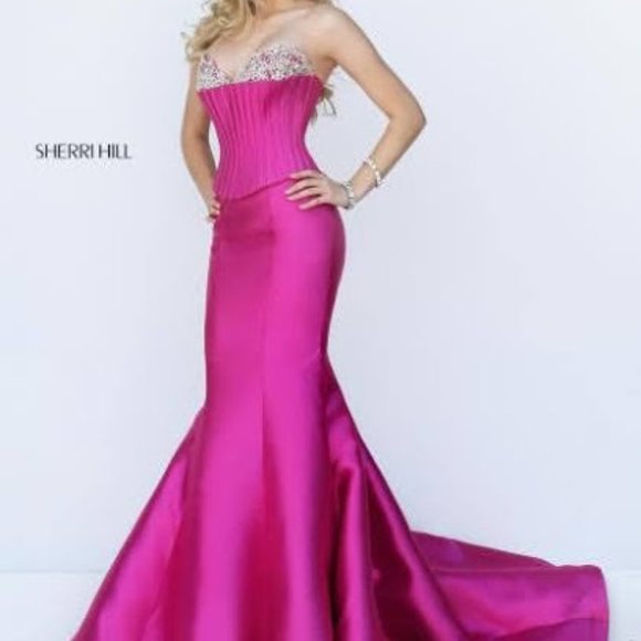 Sherri Hill #50389-Magenta  Pageant/Prom Dress - Picture 11 of 12